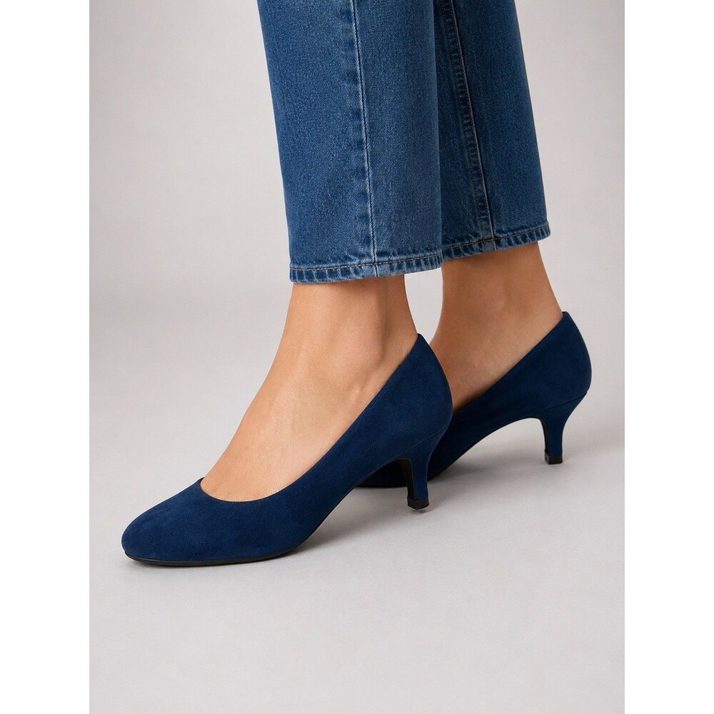 Bella Marie Blue Faux Suede Pumps 6 Midnight Heels Classic Secretary